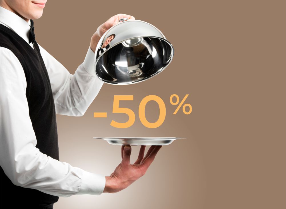 Акция: скидка 50% на аренду банкетных залов в Robinson Club с видом на Минское море. Панорамные залы, лесной воздух, живописные локации для фотосессий.